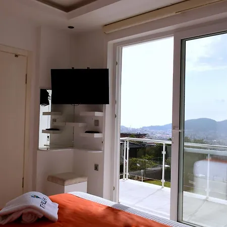 Villa Tala 16 *